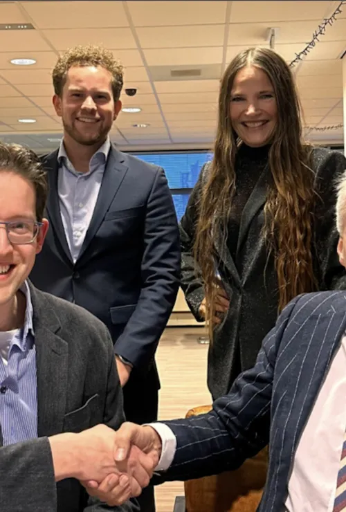 Orbital Eye acquires an investment of €2 million.